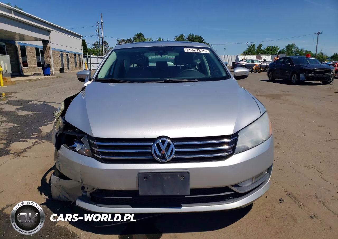 2015 Volkswagen Passat Se VIN:1VWBV7A39FC060584 - 5
