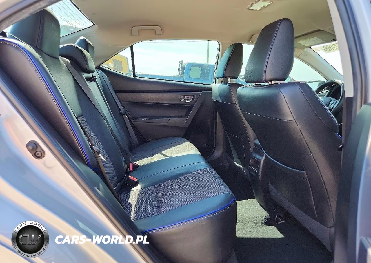 2018 Toyota Corolla Se VIN:2T1BURHE4JC051980 - 10