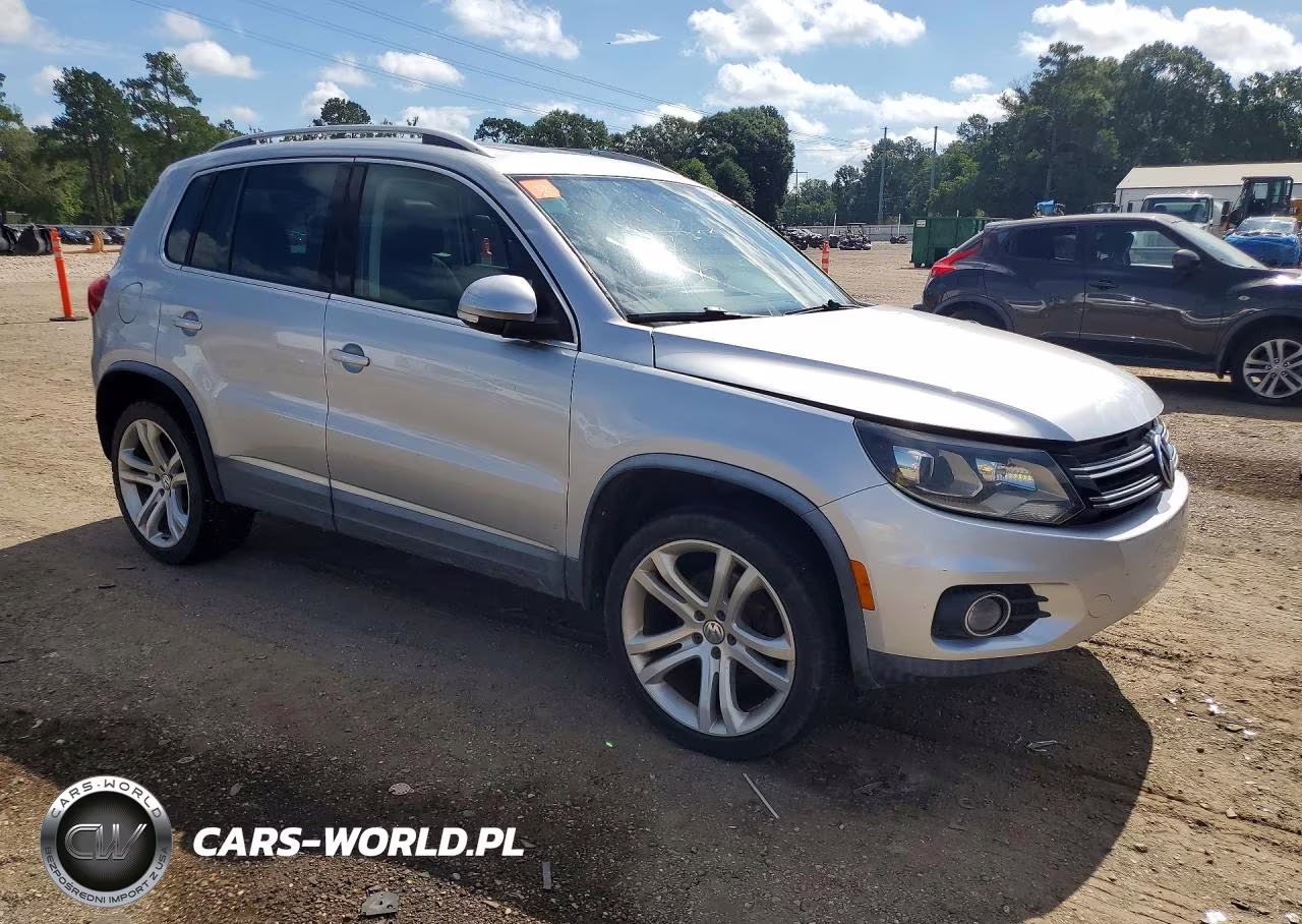 2016 Volkswagen Tiguan S VIN:WVGAV7AX9GW554280 - 4
