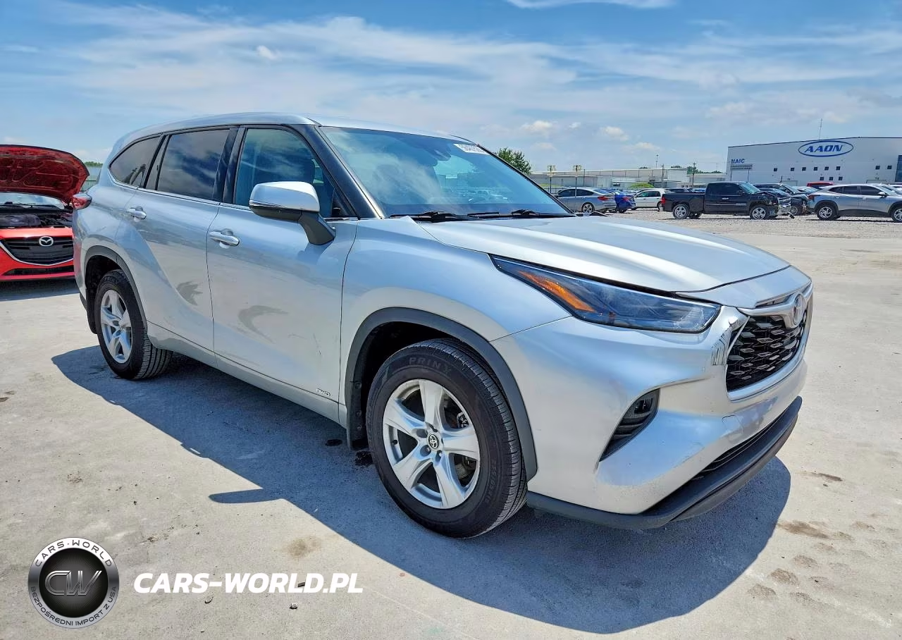 2022 Toyota Highlander Hybrid Le VIN:5TDBBRCH9NS555235 - 4
