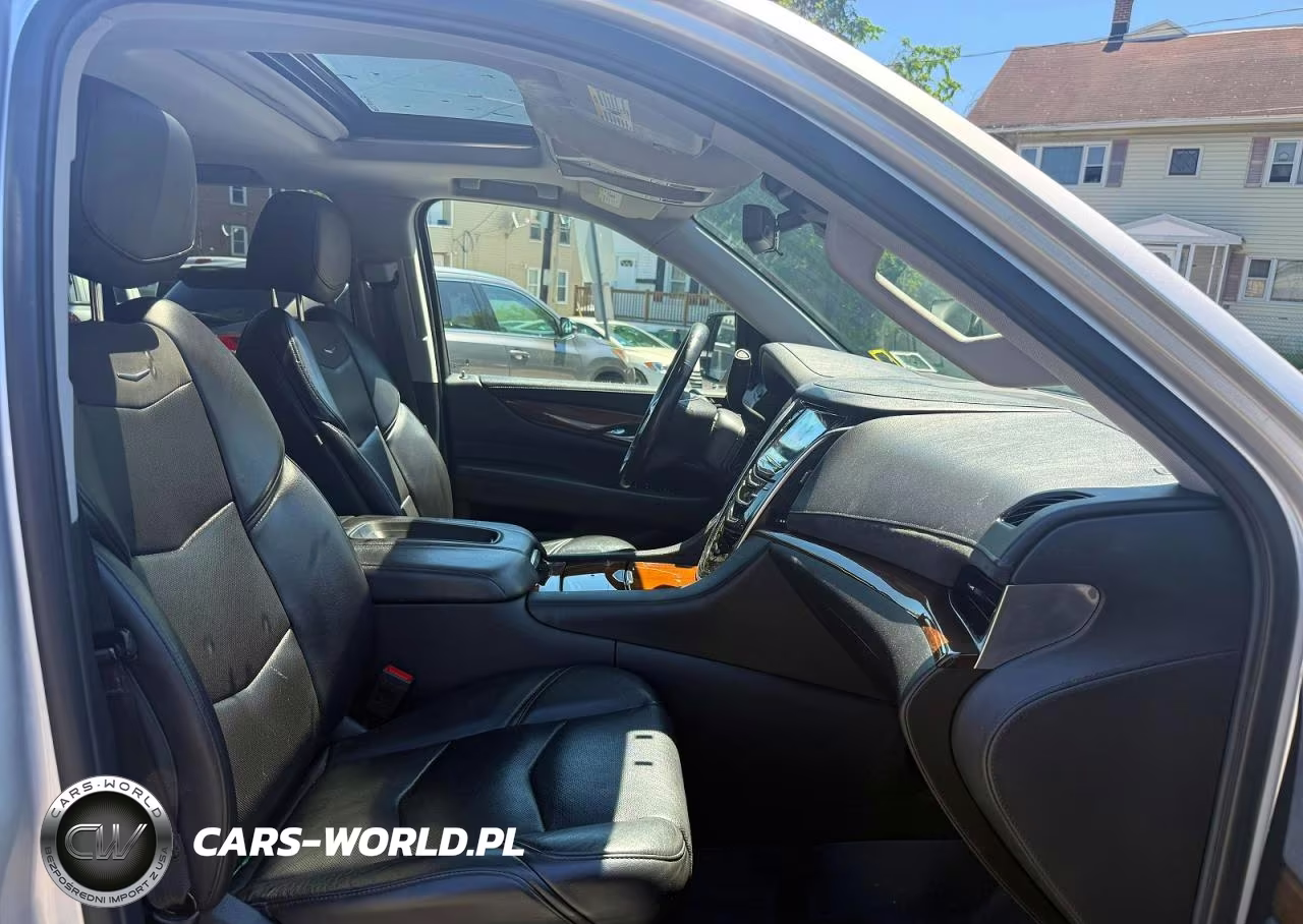 2020 Cadillac Escalade Luxury VIN:1GYS4BKJ6LR156326 - 8