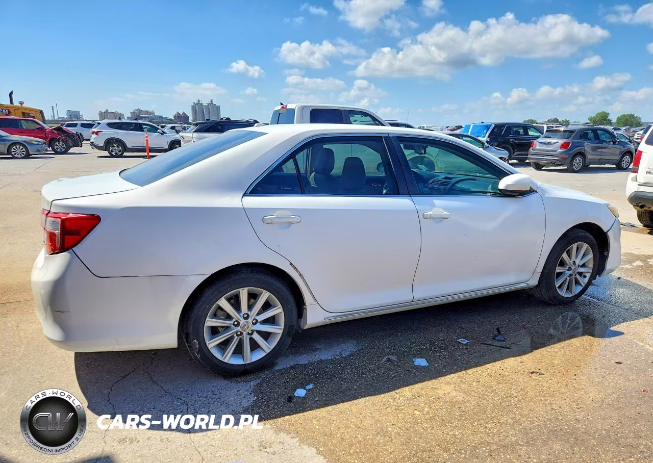 2012 Toyota Camry Xle VIN:4T4BF1FK3CR263491 - 3
