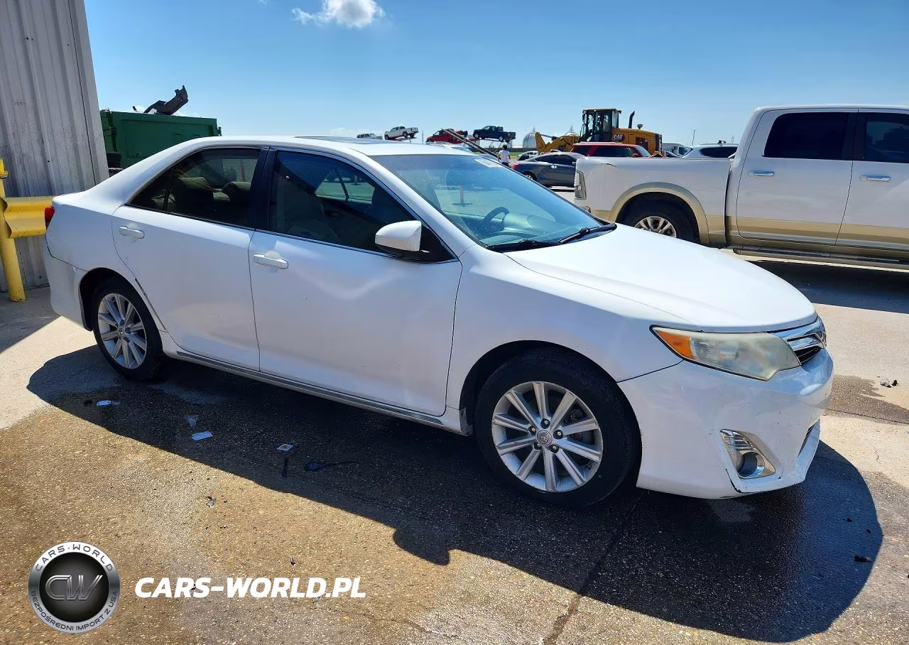 2012 Toyota Camry Xle VIN:4T4BF1FK3CR263491 - 4