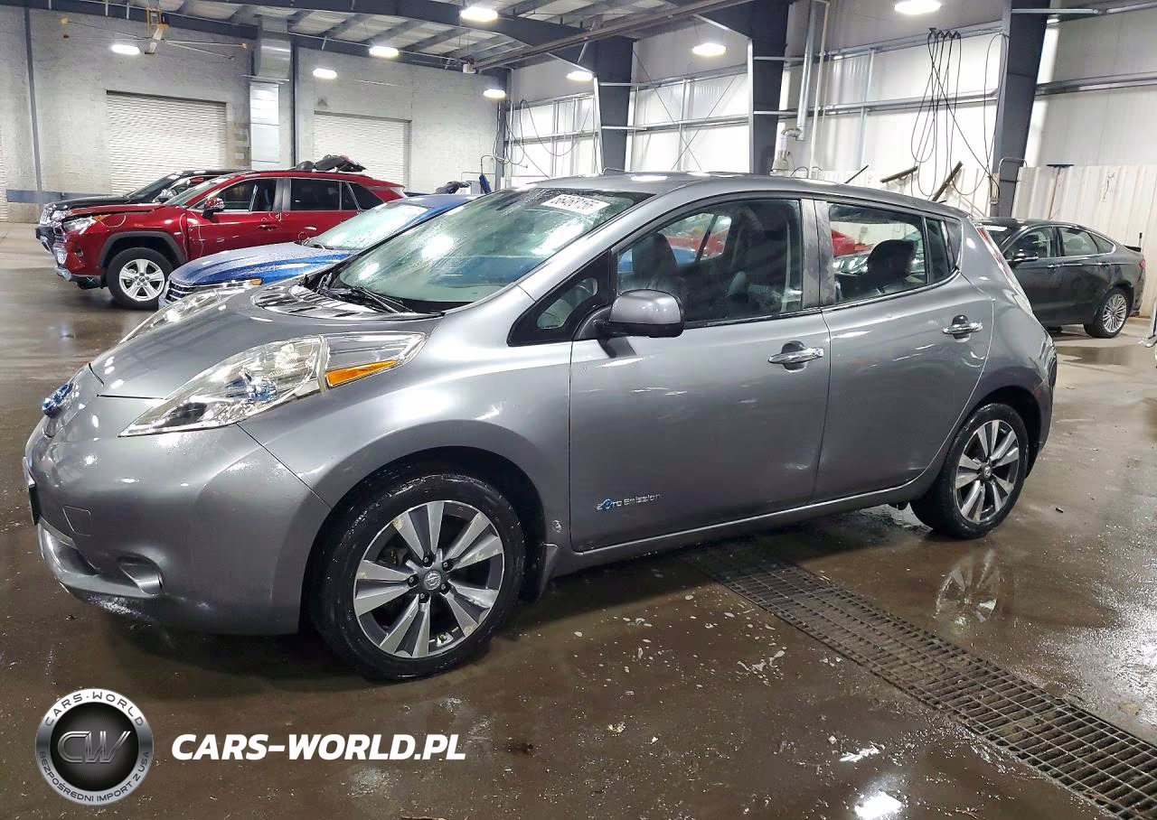 2015 Nissan Leaf S