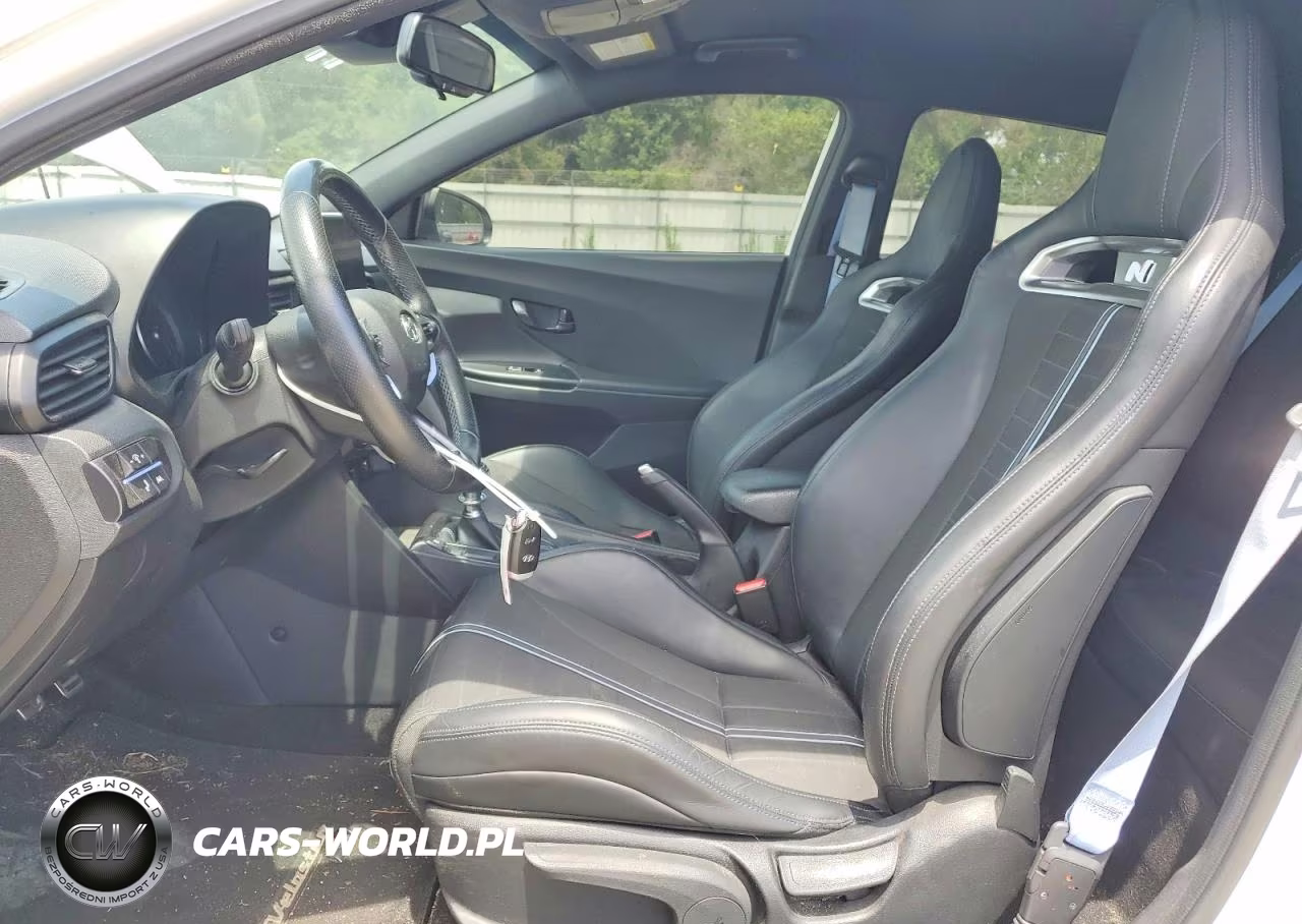2022 Hyundai Veloster N Base VIN:KMHT36AH8NU013750 - 7