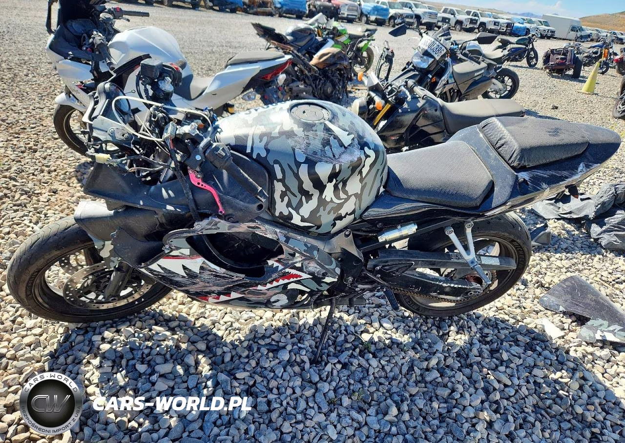 2004 Honda Cbr600 F4 VIN:JH2PC35034M501499 - 3