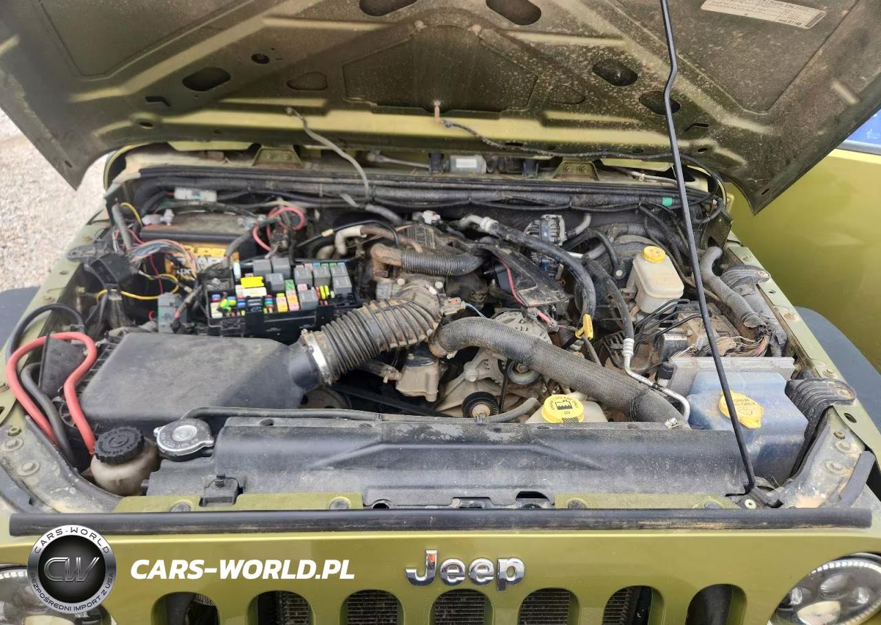 2010 Jeep Wrangler Sport VIN:1J4AA2D12AL208018 - 11