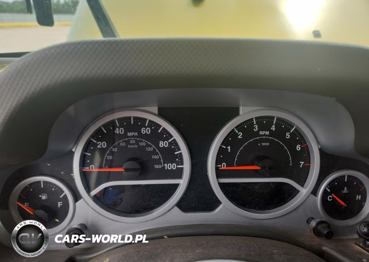 2010 Jeep Wrangler Sport VIN:1J4AA2D12AL208018 - 9