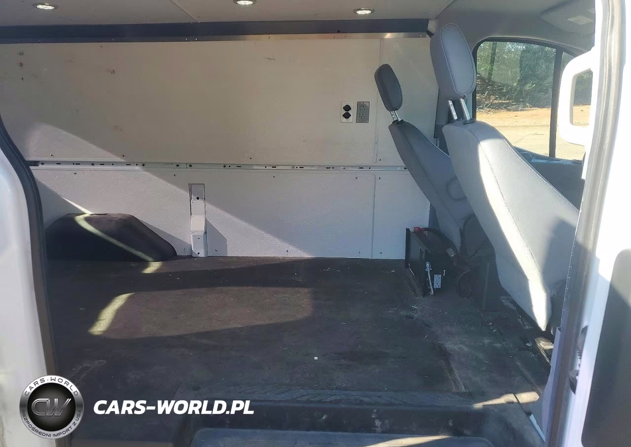 2015 Ford Transit T-250 VIN:1FTNR1ZG6FKA62890 - 11