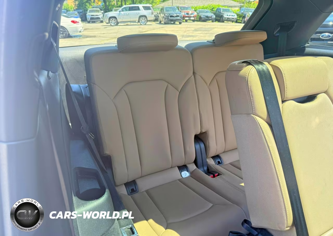 2020 Audi Q7 Premium Plus VIN:WA1LXAF72LD002651 - 5