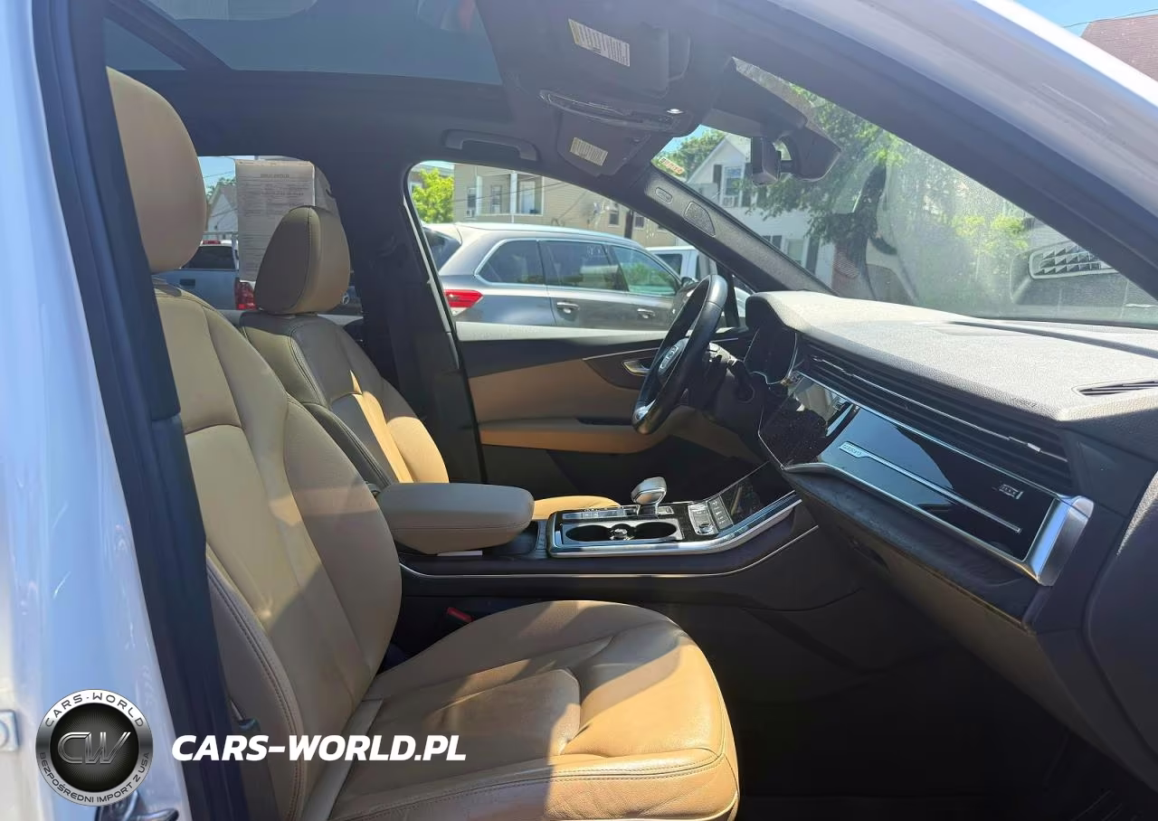 2020 Audi Q7 Premium Plus VIN:WA1LXAF72LD002651 - 6
