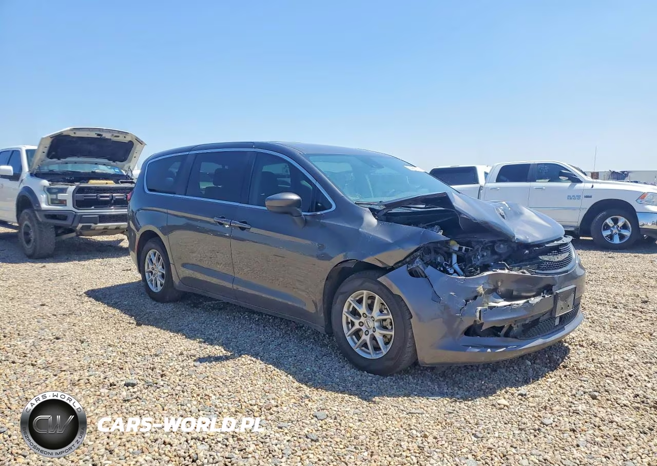 2023 Chrysler Voyager Lx VIN:2C4RC1CG3PR520707 - 4