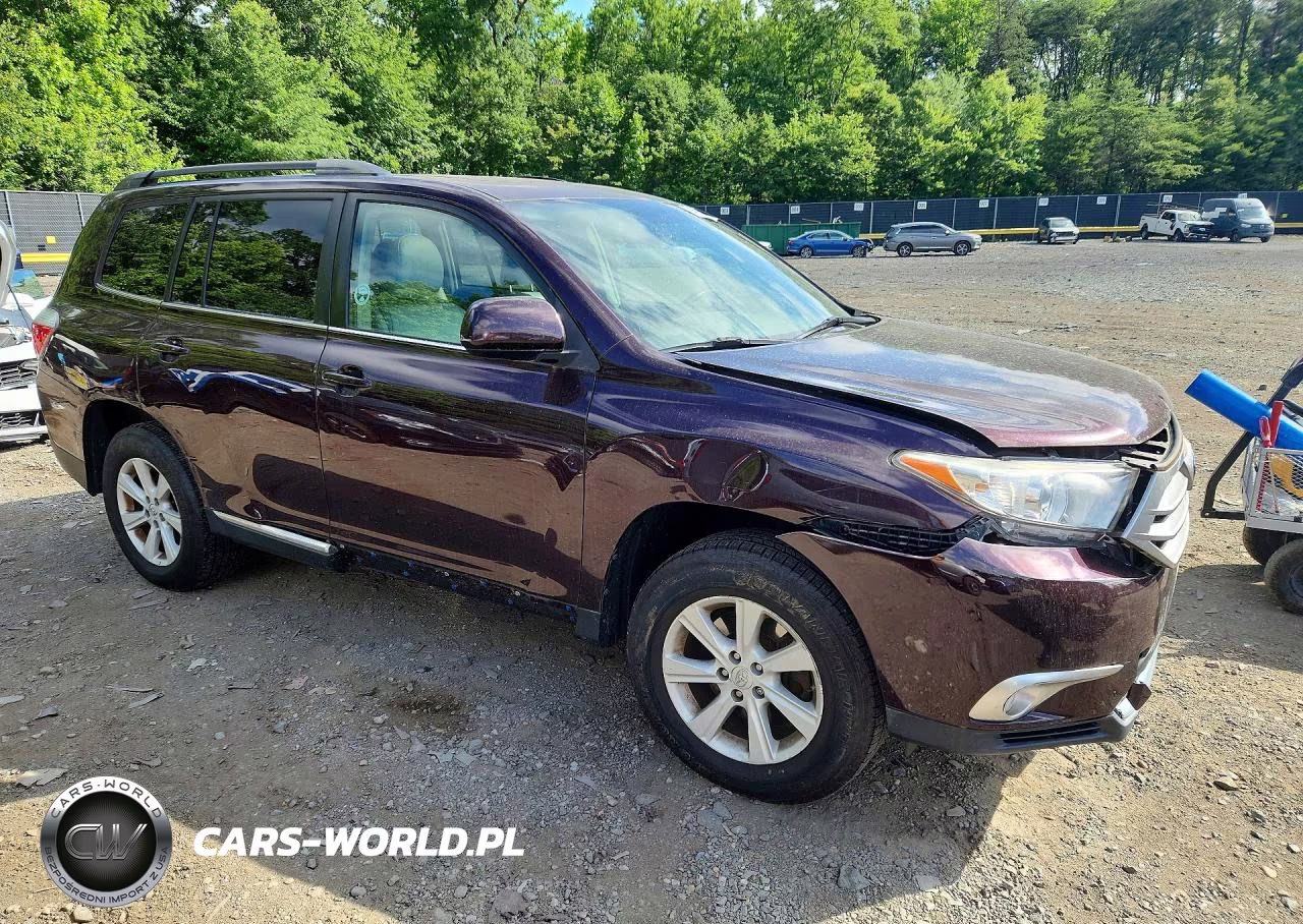 2012 Toyota Highlander Se VIN:5TDBK3EHXCS138925 - 4