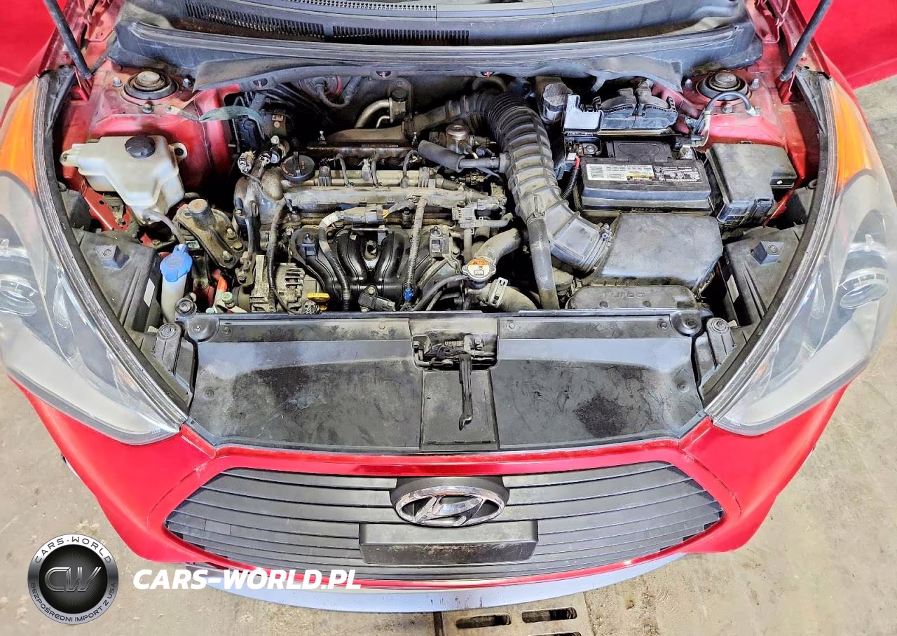 2015 Hyundai Veloster Turbo VIN:KMHTC6AEXFU241000 - 11