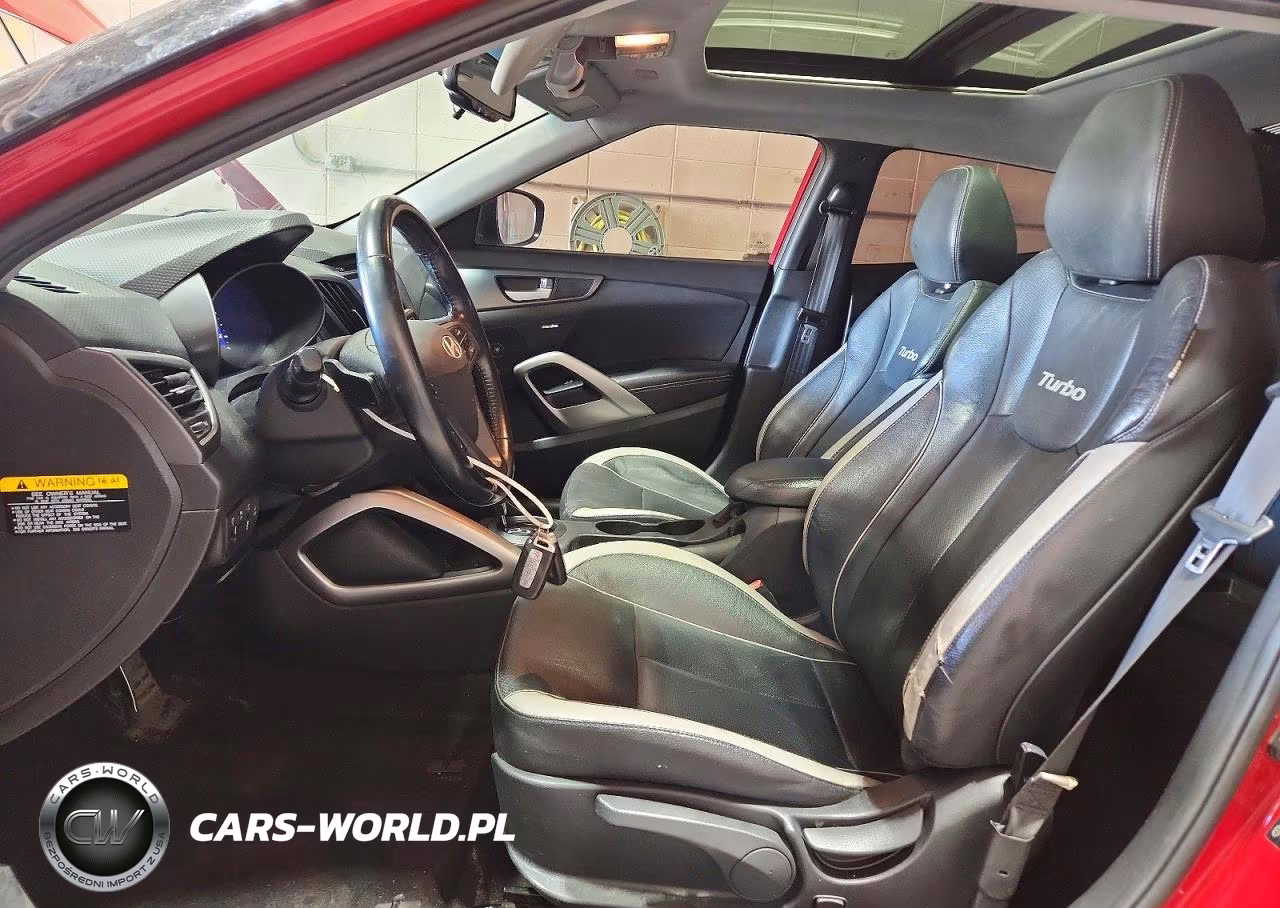 2015 Hyundai Veloster Turbo VIN:KMHTC6AEXFU241000 - 7
