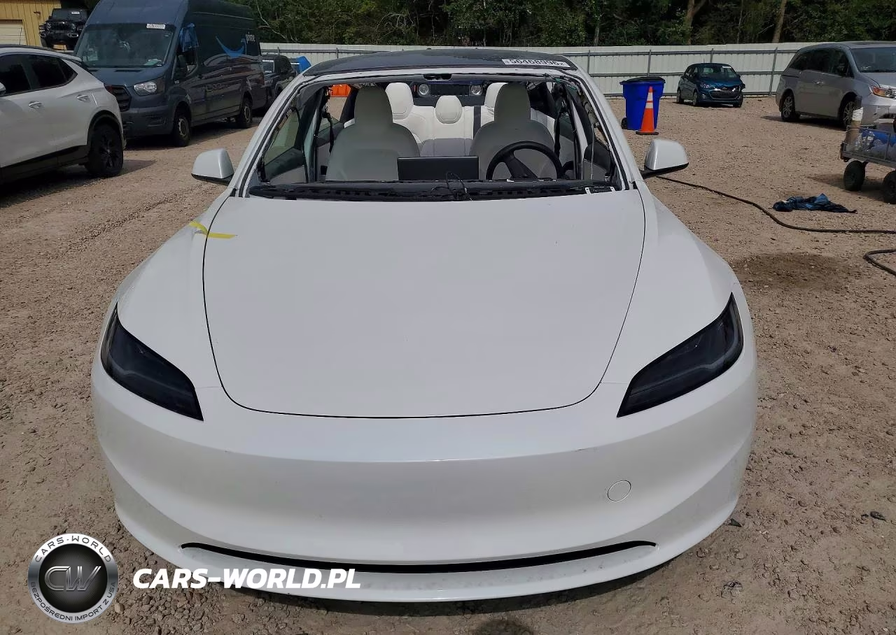 2025 Tesla Model 3 VIN:5YJ3E1EA9SF922129 - 5