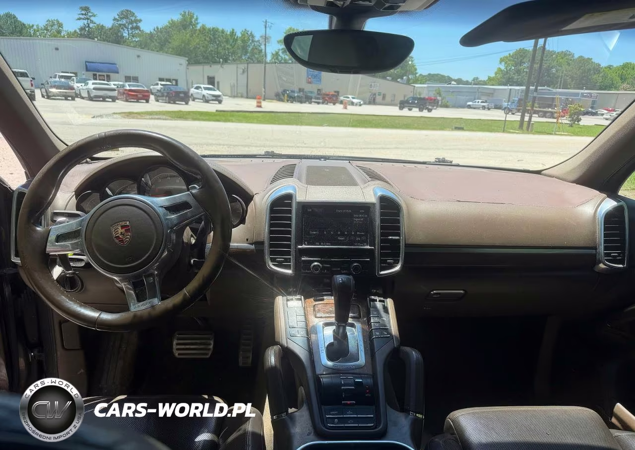 2012 Porsche Cayenne S Hybrid VIN:WP1AE2A27CLA91108 - 9