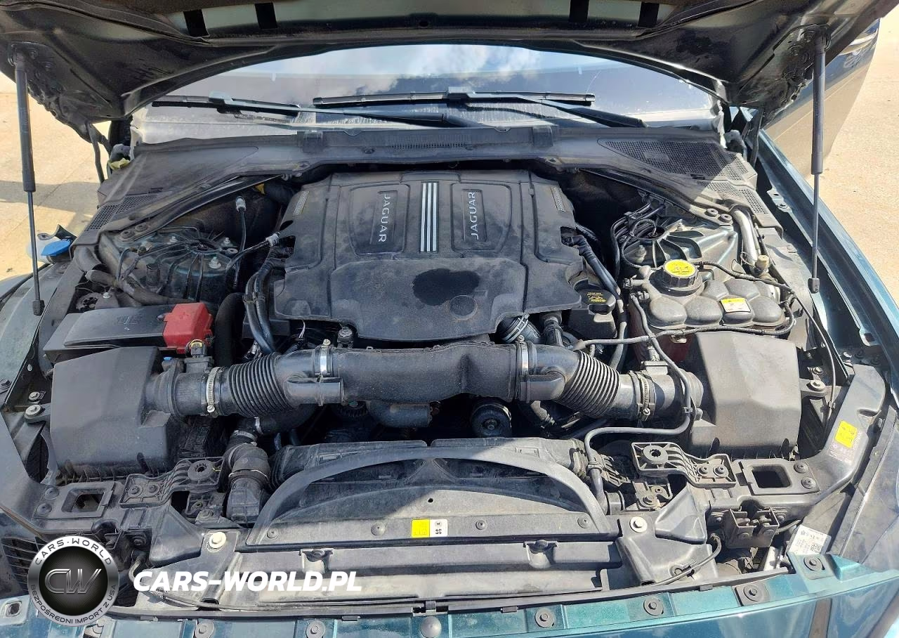 2017 Jaguar Xe Prestige VIN:SAJAK4BV5HA966513 - 11