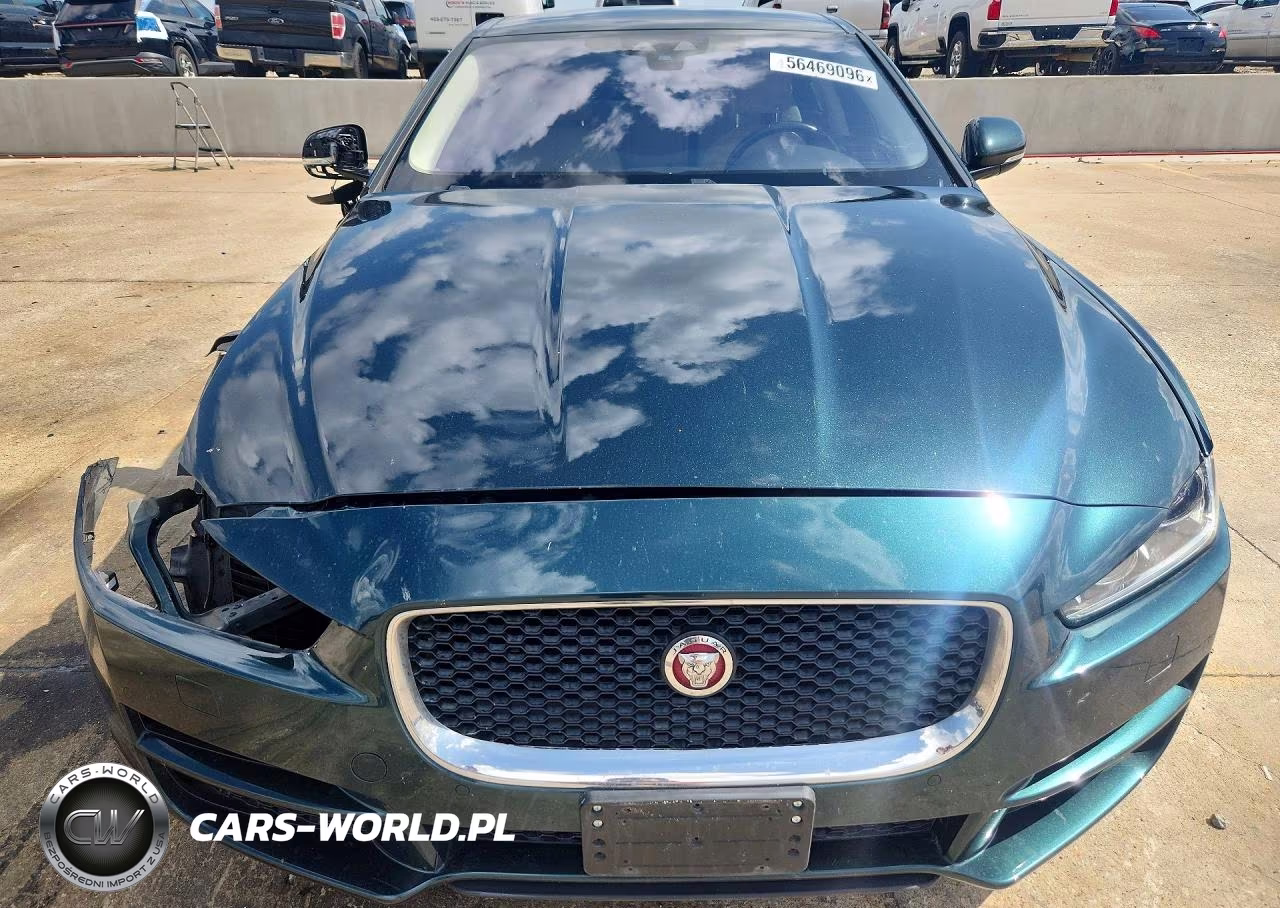 2017 Jaguar Xe Prestige VIN:SAJAK4BV5HA966513 - 5