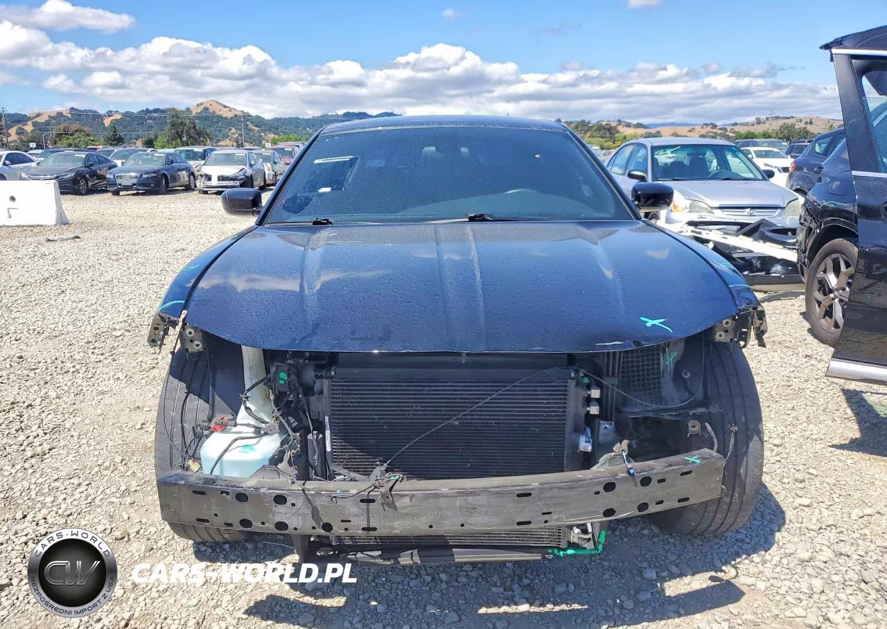 2018 Dodge Charger VIN:2C3CDXBG0JH336365 - 5