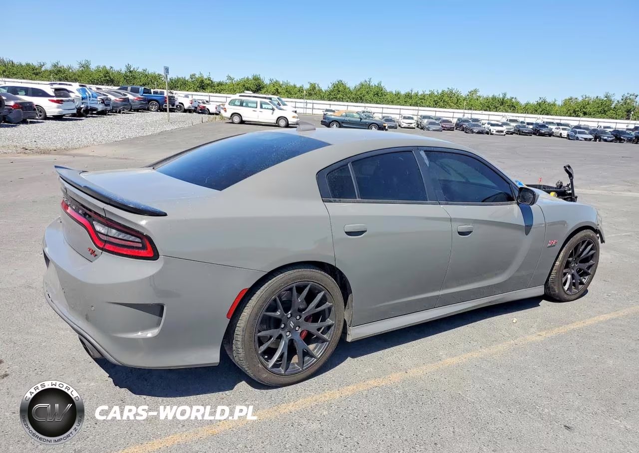 2018 Dodge Charger R VIN:2C3CDXGJ6JH284857 - 3