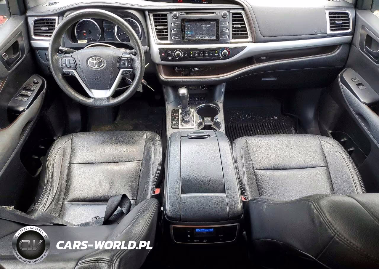 2019 Toyota Highlander Le VIN:5TDBZRFH2KS727351 - 8