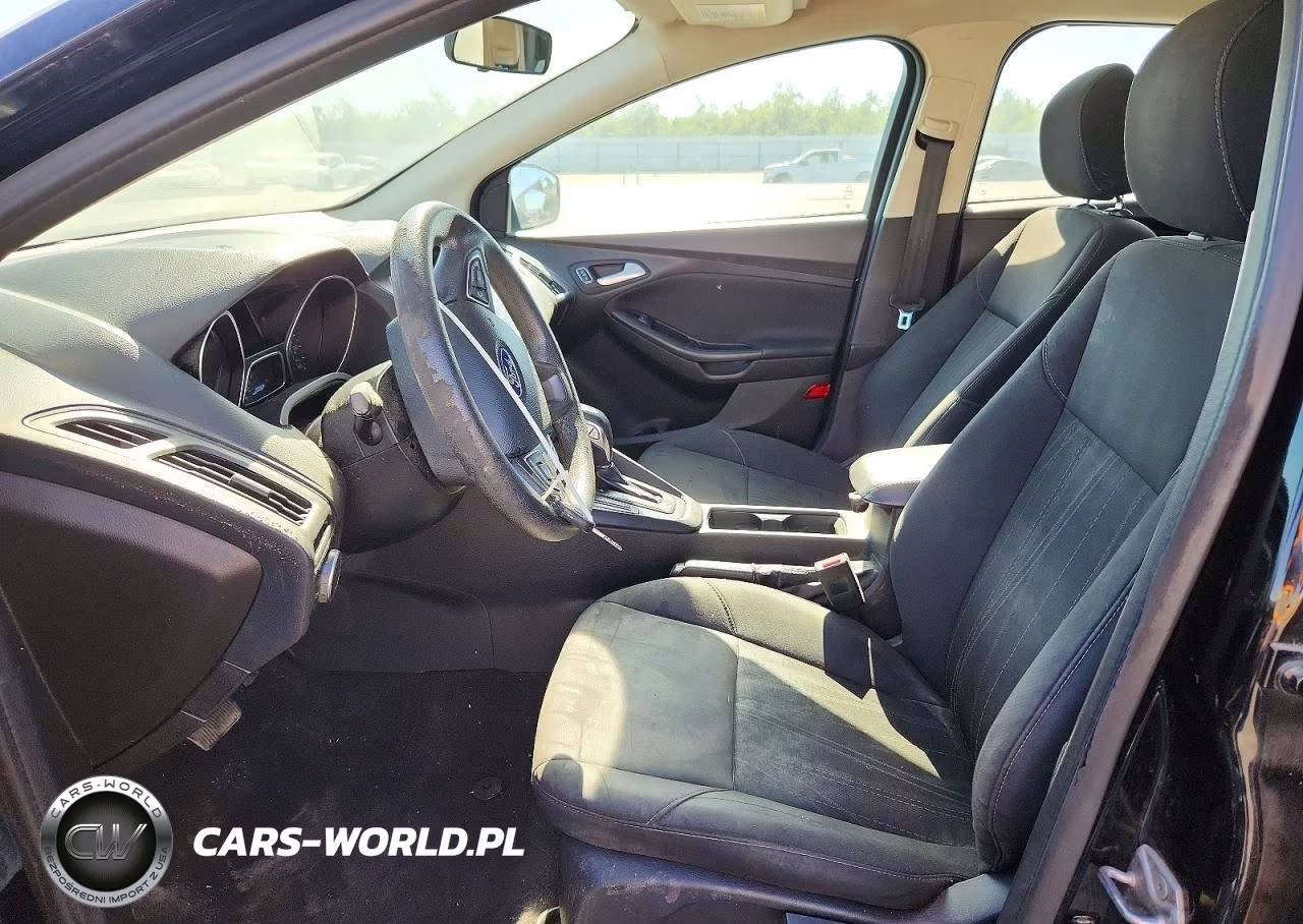 2016 Ford Focus Se VIN:1FADP3K29GL351839 - 7