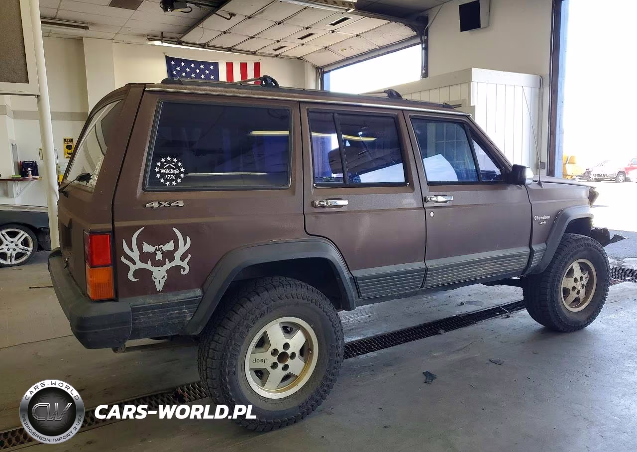 1992 Jeep Cherokee Laredo VIN:1J4FJ58S9NL170321 - 3