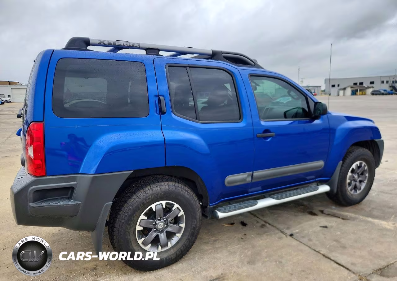 2014 Nissan Xterra Pro-4X VIN:5N1AN0NW9EN815094 - 3