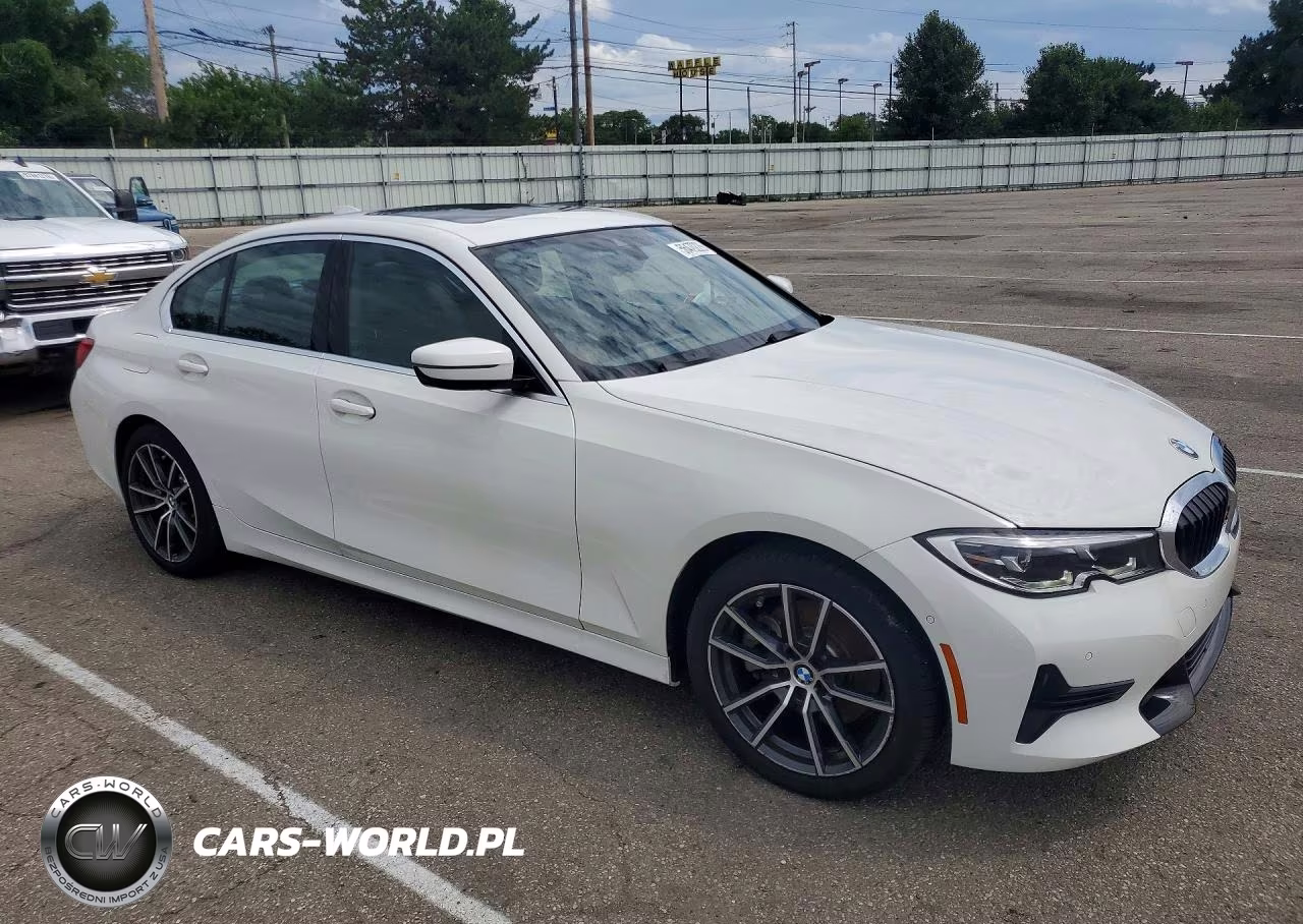2020 BMW 330Xi VIN:3MW5R7J00L8B22058 - 4