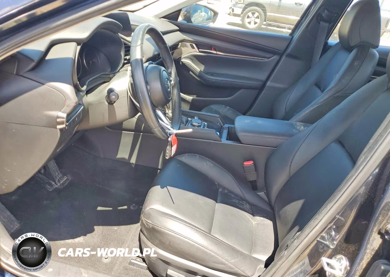 2019 Mazda 3 Preferred VIN:JM1BPBDM1K1117905 - 7