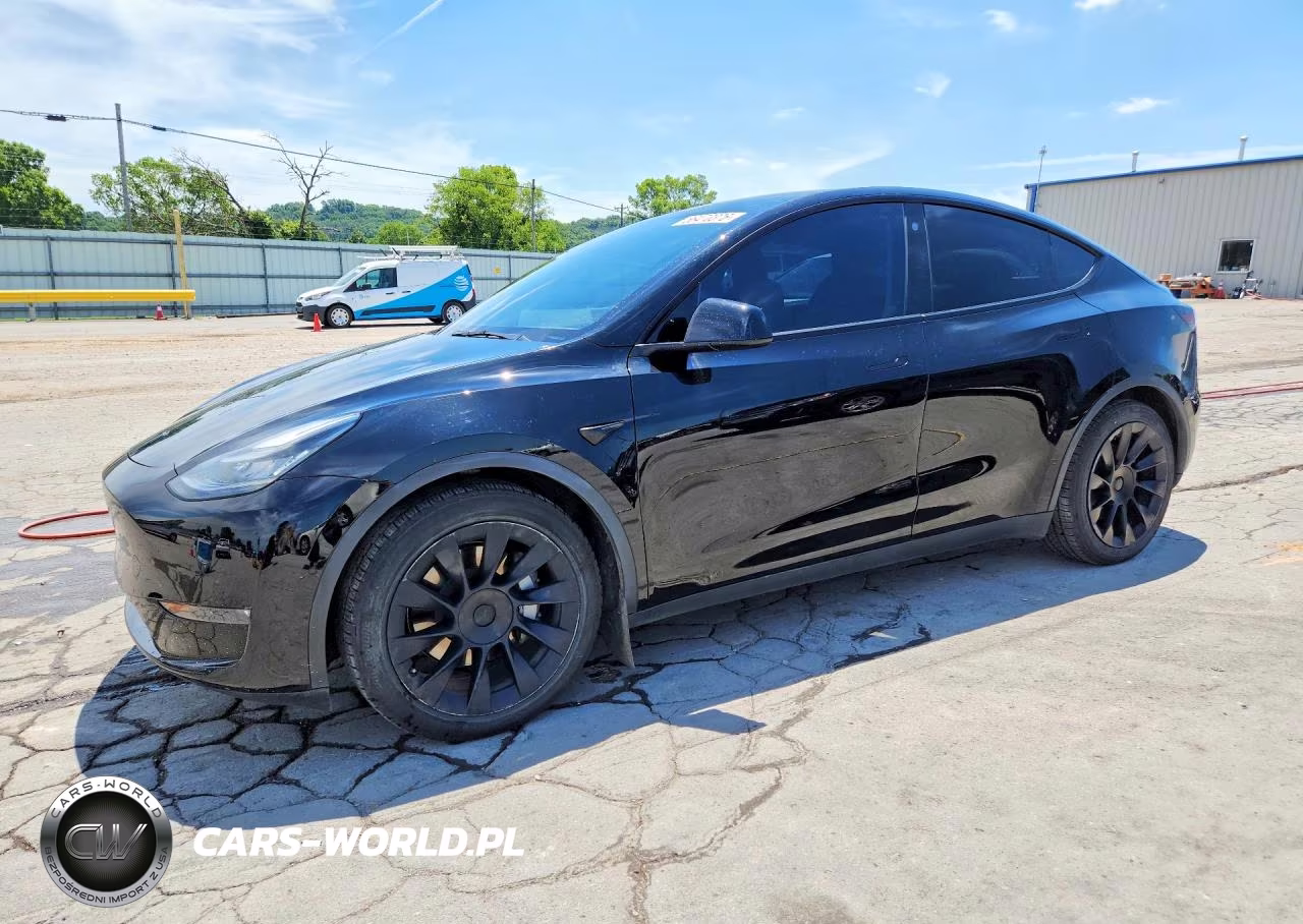 2021 Tesla Model Y – zdjęcie 1 z 12