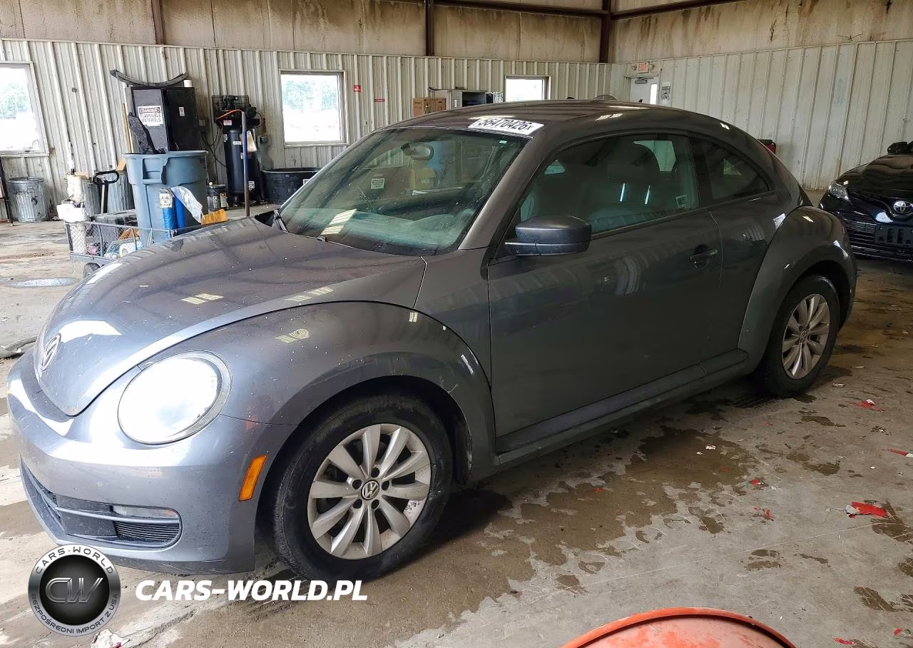 2016 Volkswagen Beetle 1.8T – zdjęcie 1 z 12