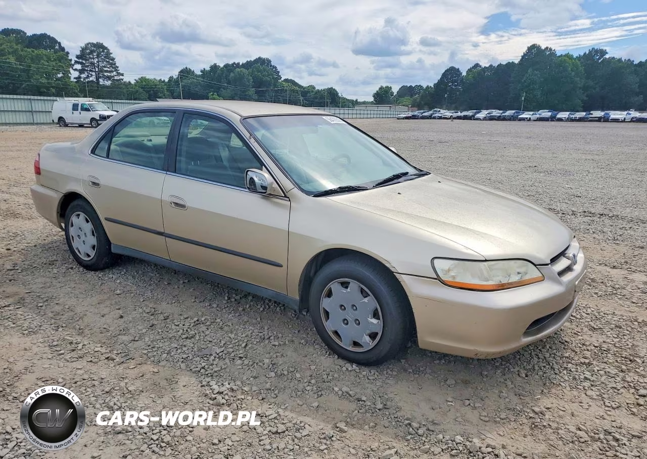 2000 Honda Accord Lx VIN:JHMCG5649YC018988 - 4