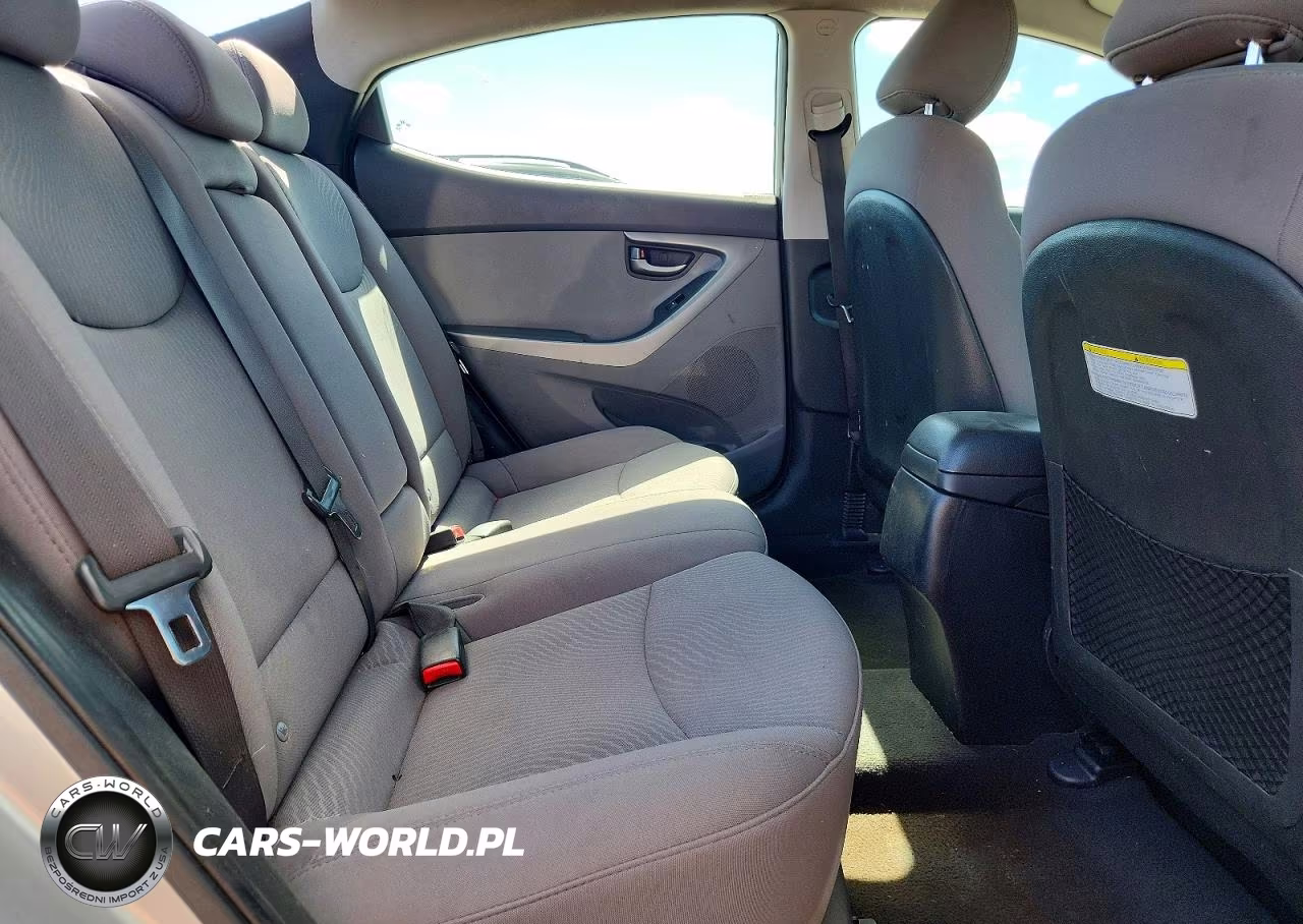 2015 Hyundai Elantra Se VIN:5NPDH4AE0FH636358 - 10