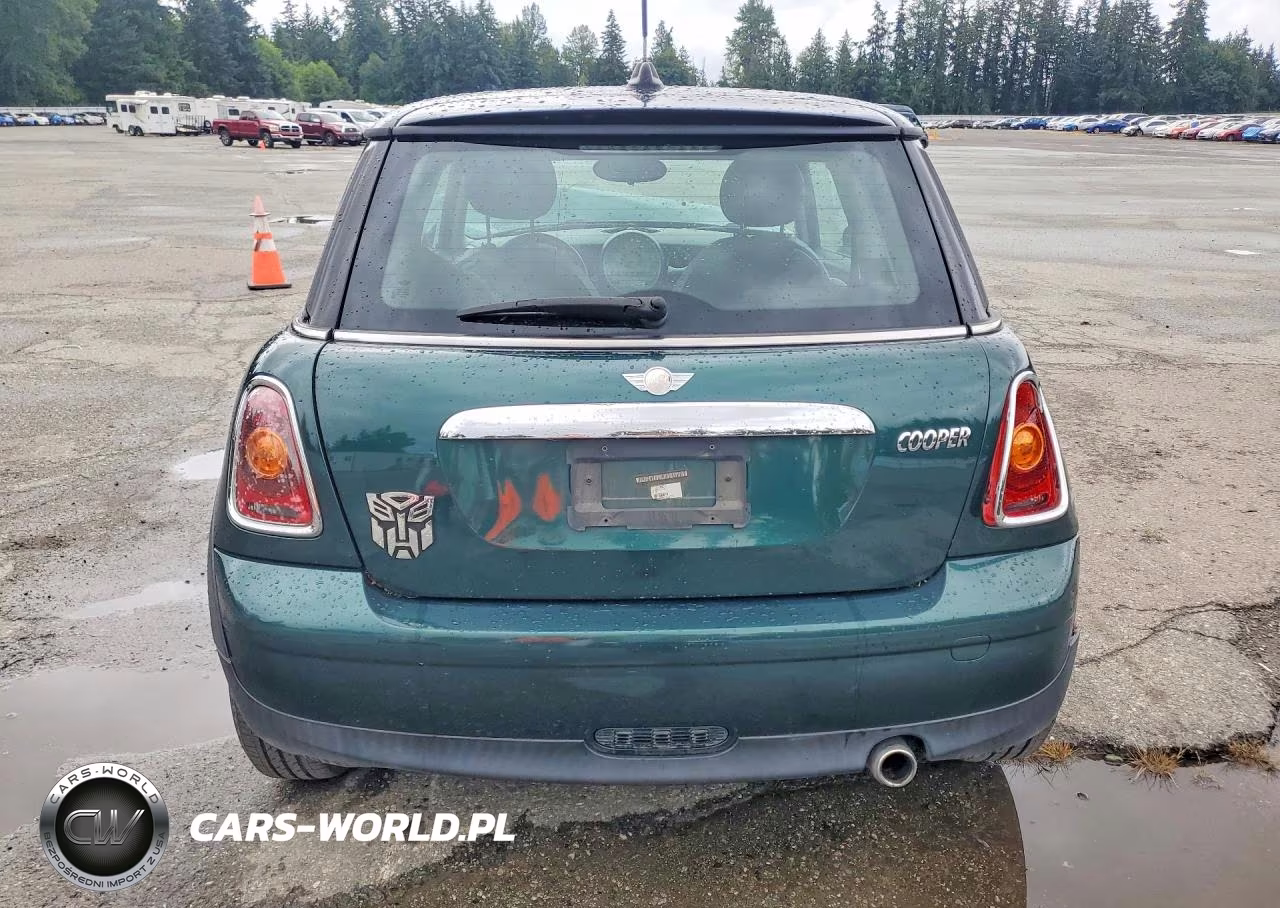 2010 Mini Cooper VIN:WMWMF3C54ATZ21725 - 6