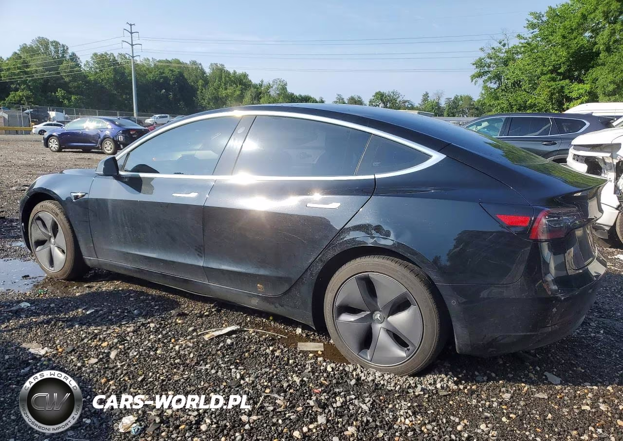 2018 Tesla Model 3 VIN:5YJ3E1EA8JF152035 - 2