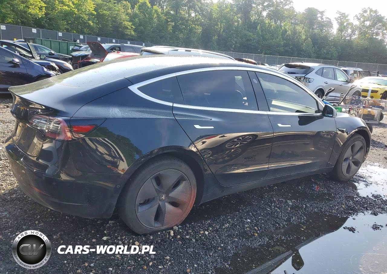2018 Tesla Model 3 VIN:5YJ3E1EA8JF152035 - 3