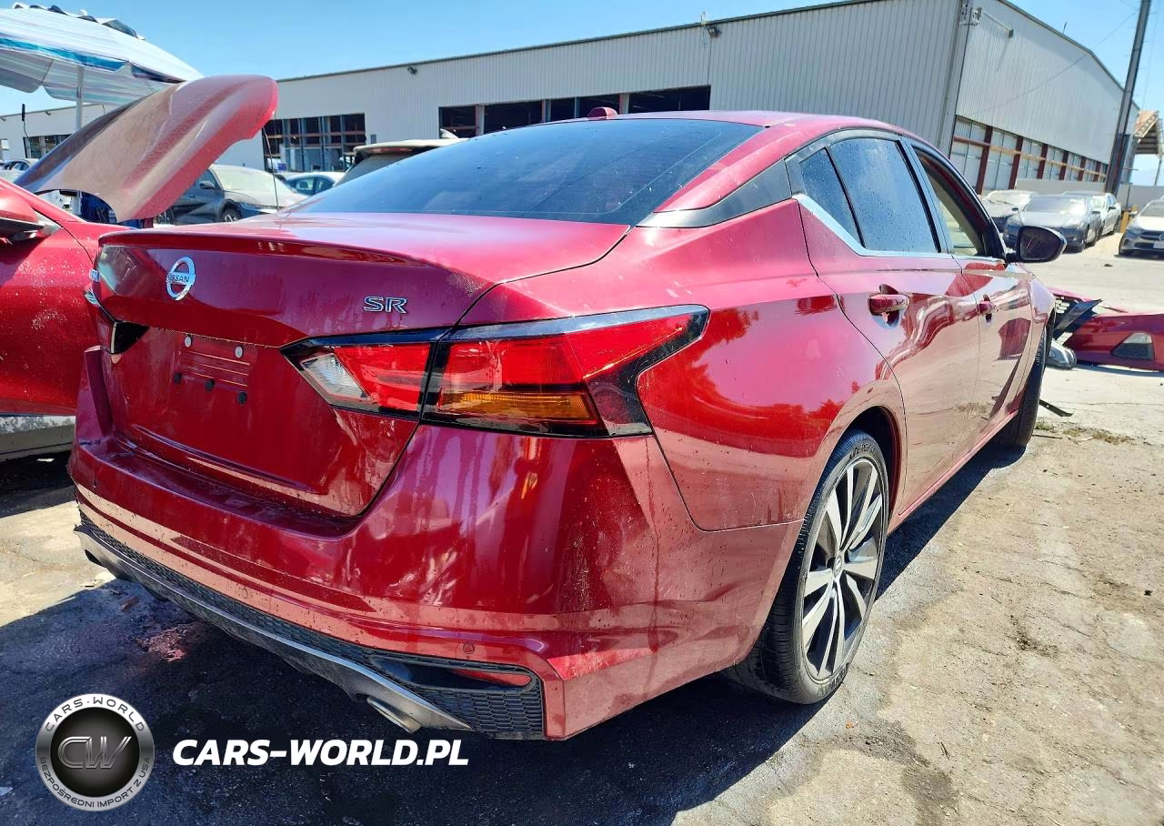 2020 Nissan Altima Sr VIN:1N4BL4CV7LN320458 - 3