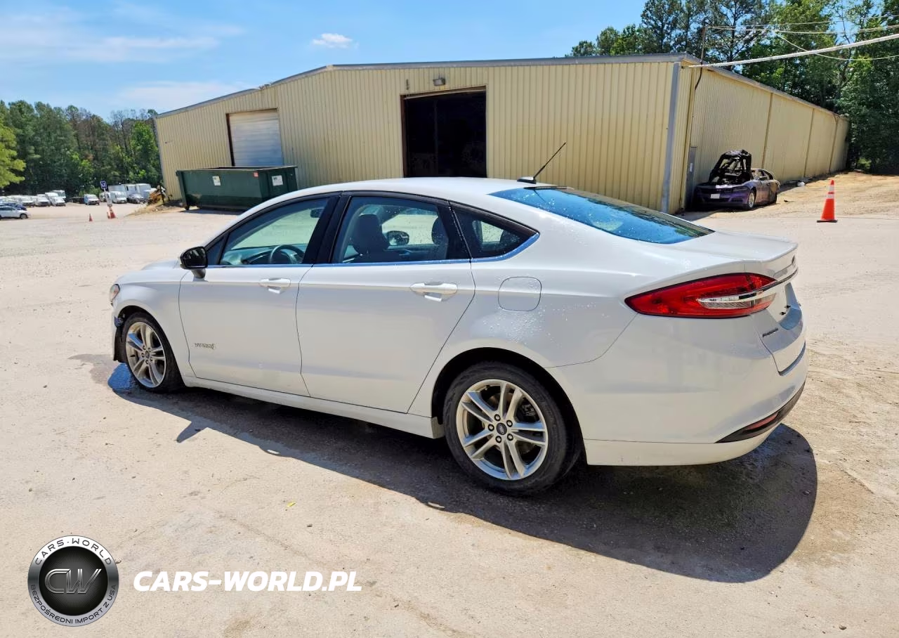 2018 Ford Fusion S Hybrid VIN:3FA6P0UU7JR100123 - 2