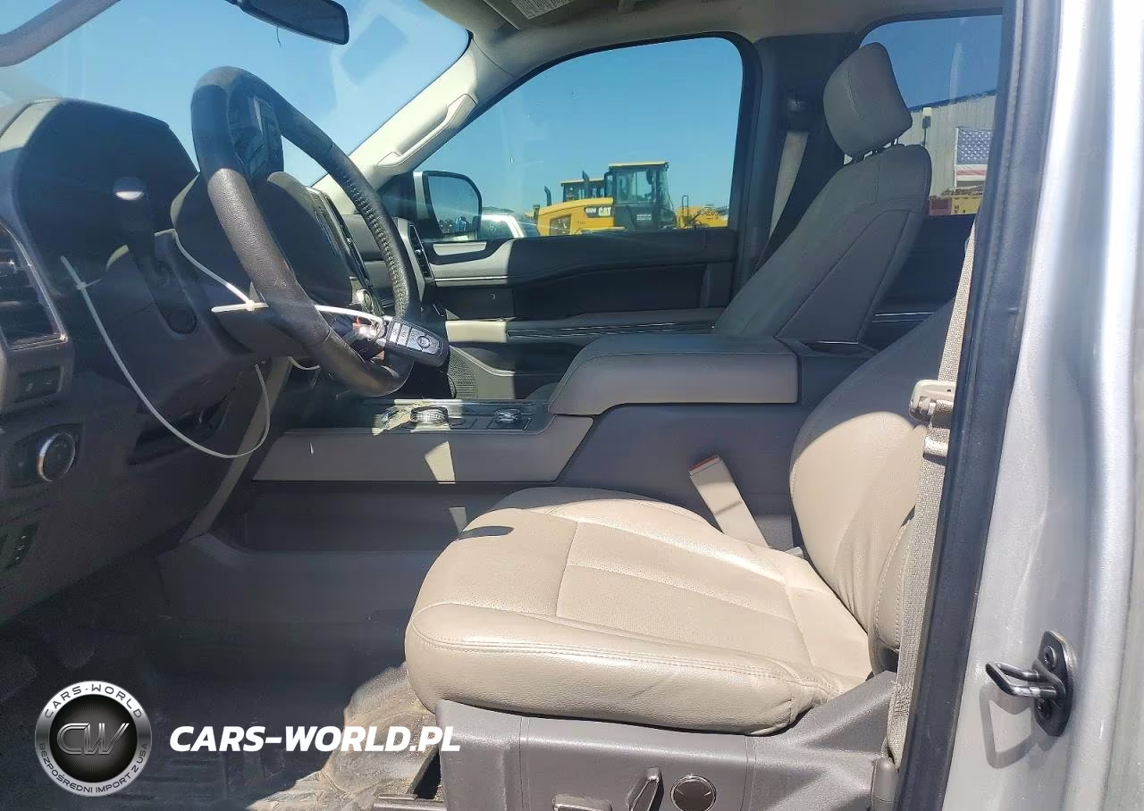 2019 Ford Expedition Max Xlt VIN:1FMJK1JT8KEA76824 - 7