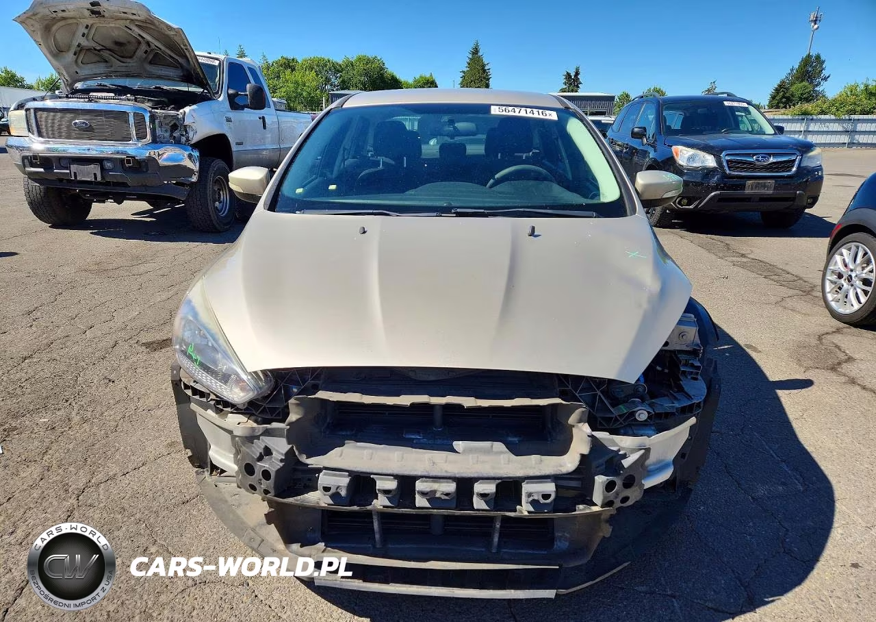 2017 Ford Focus Se VIN:1FADP3F26HL300391 - 5
