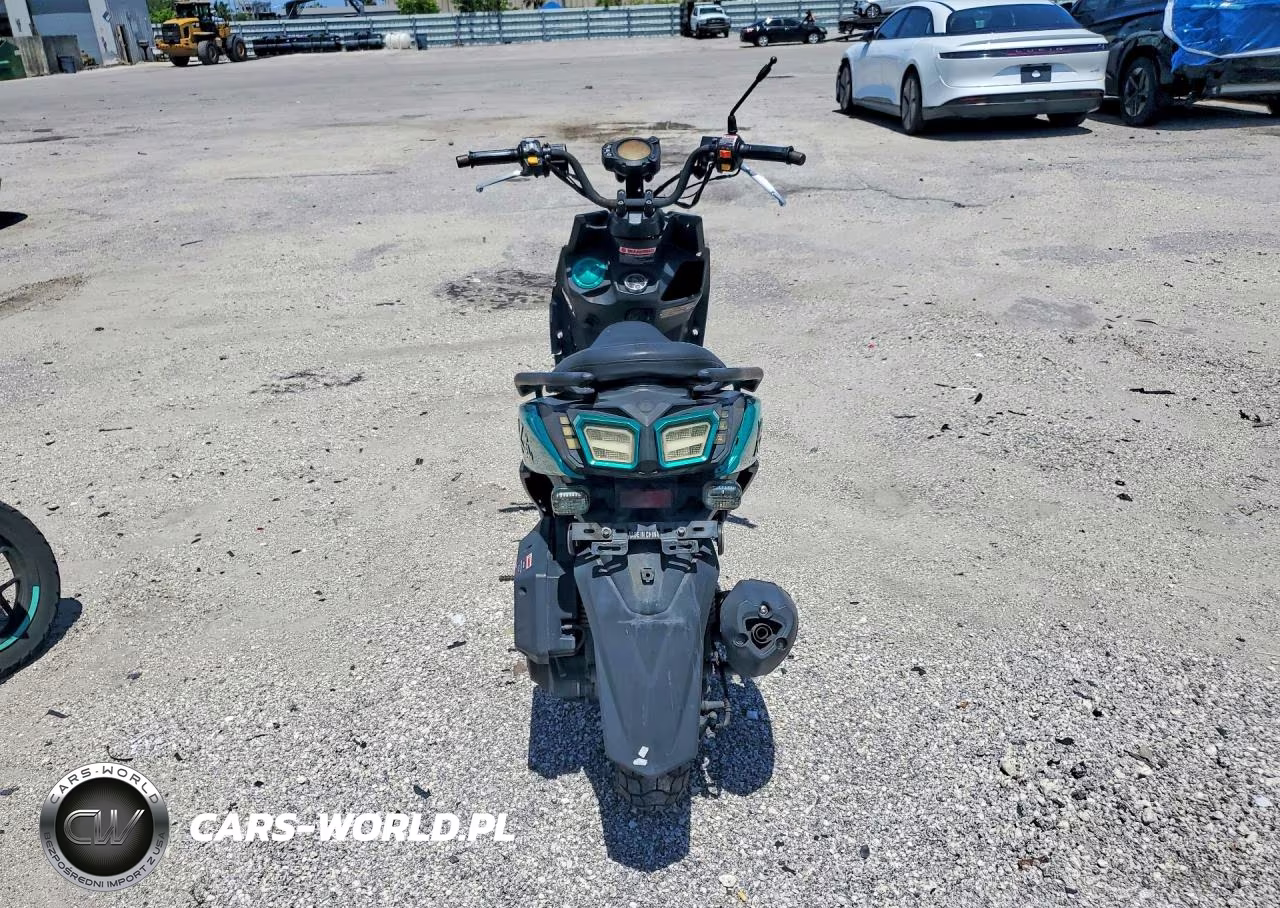 2024 Triumph Motorcycle Motrcycle VIN:H0DTAEFR8RX069874 - 4