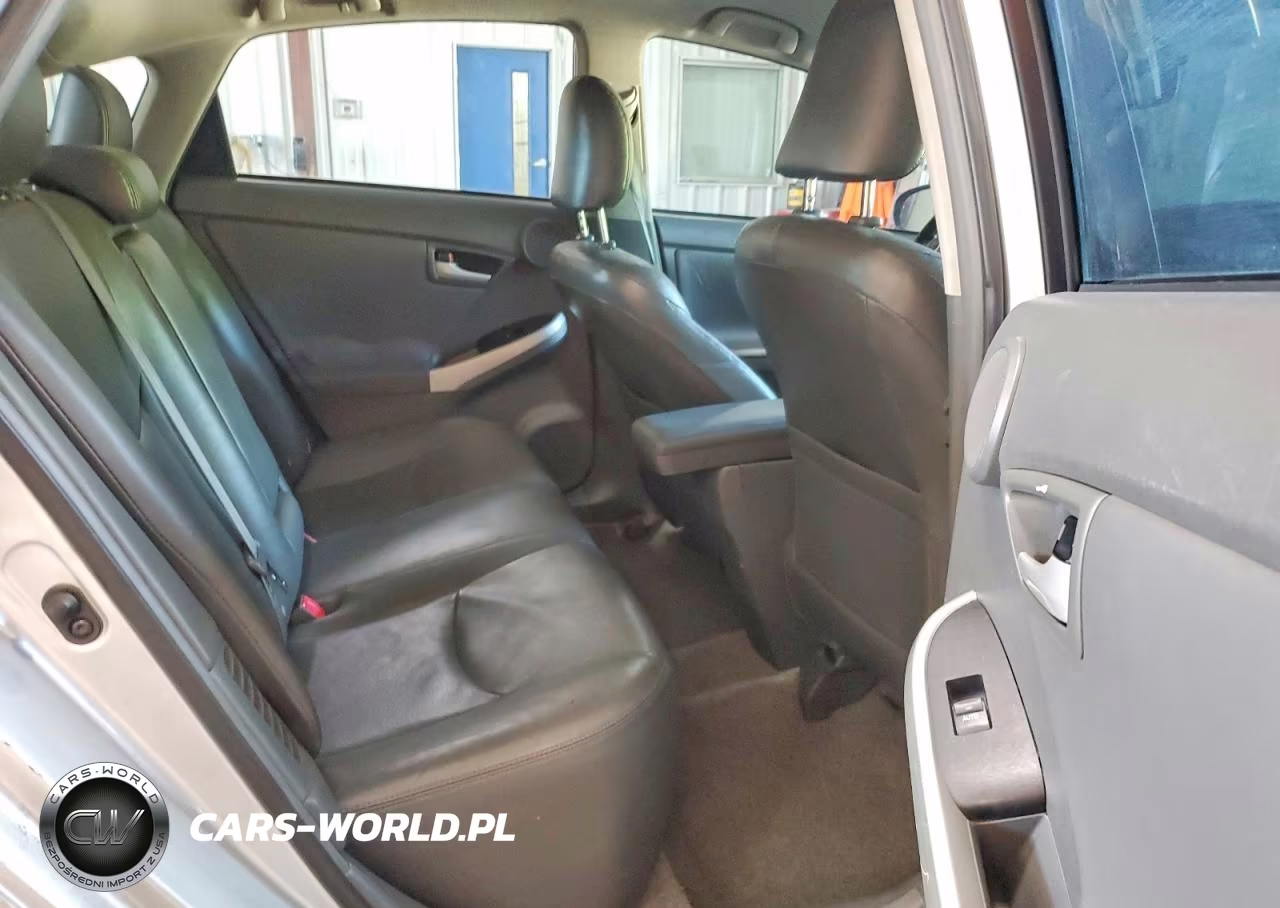 2010 Toyota Prius V VIN:JTDKN3DU1A0051713 - 10