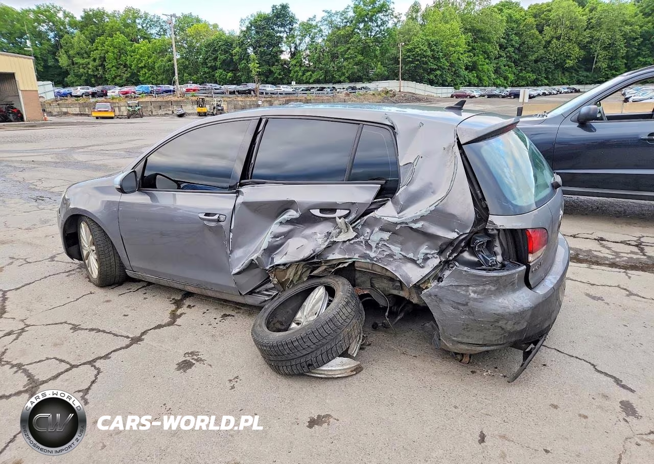 2012 Volkswagen Golf VIN:WVWDM7AJ1CW200392 - 2