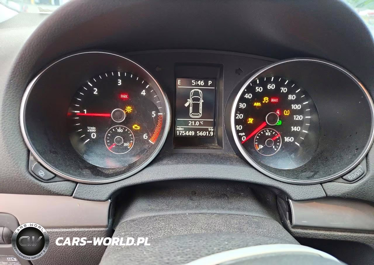 2012 Volkswagen Golf VIN:WVWDM7AJ1CW200392 - 9