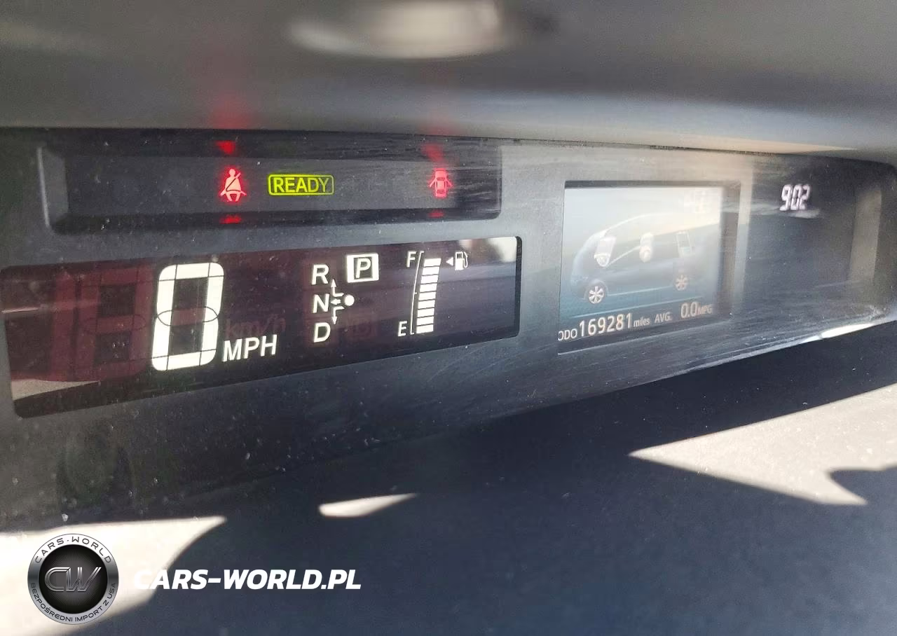 2016 Toyota Prius V Four VIN:JTDZN3EU3GJ046013 - 9