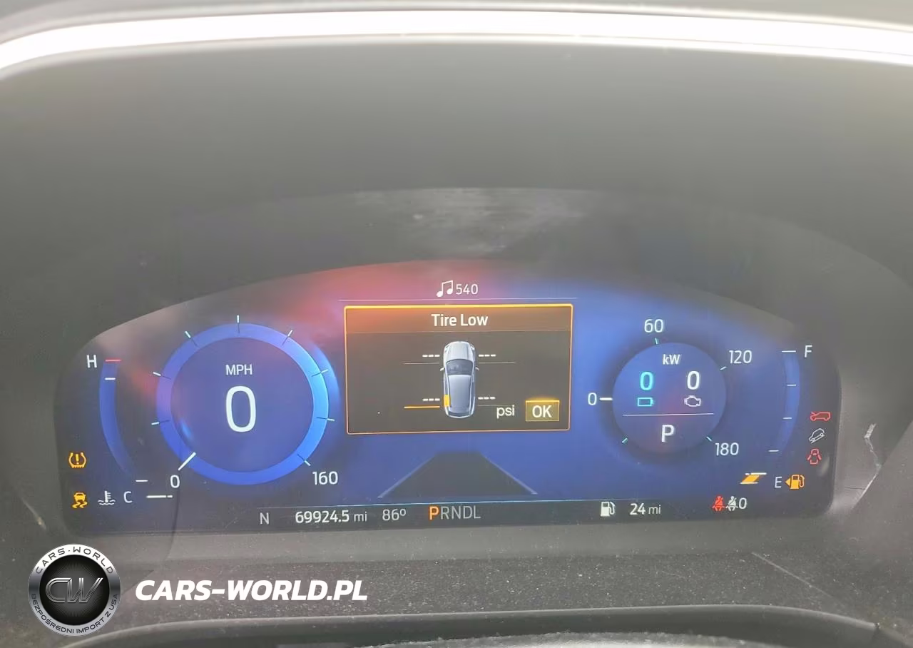 2020 Ford Escape Se Sport VIN:1FMCU0BZ1LUA69365 - 9
