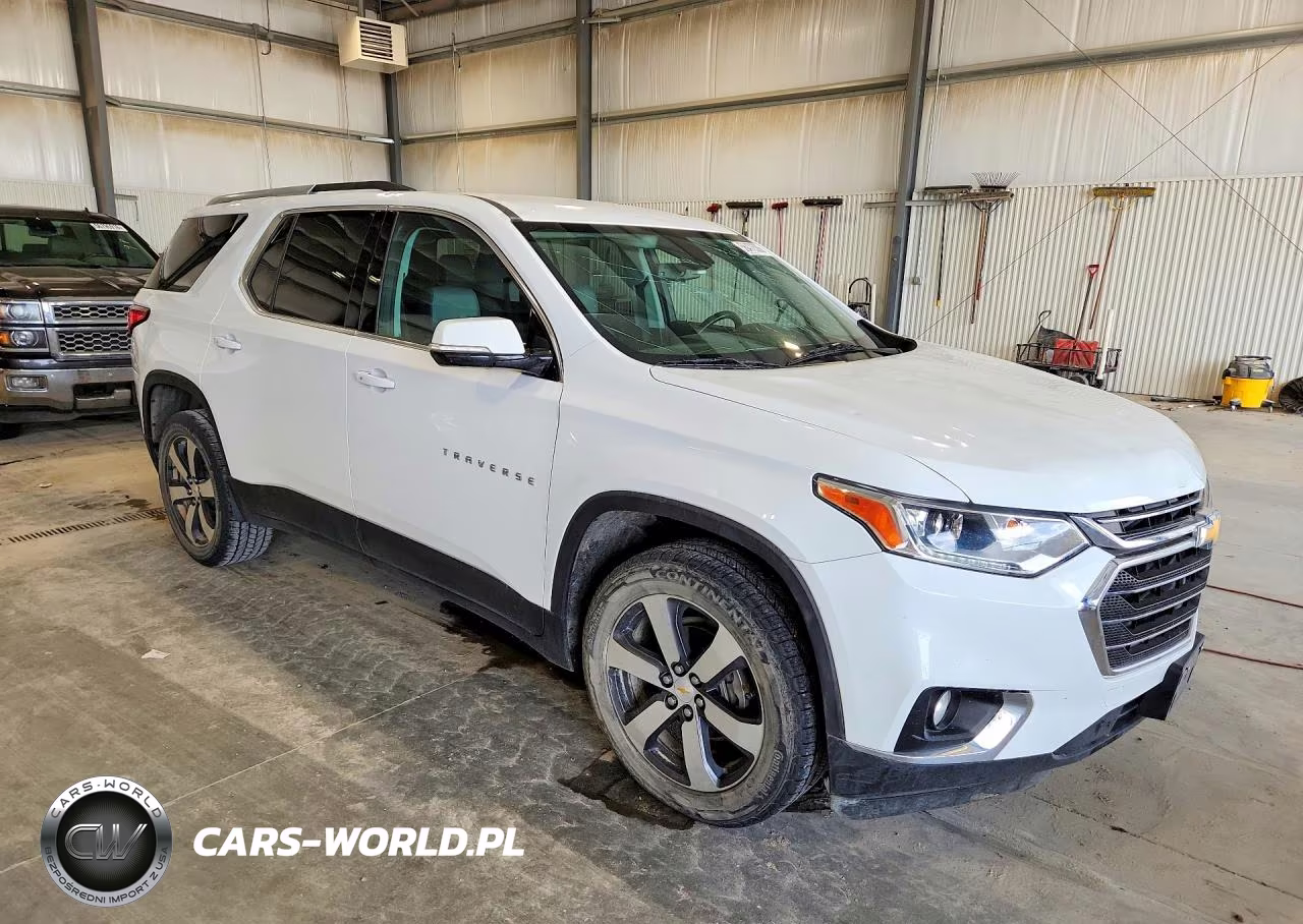 2018 Chevrolet Traverse Lt VIN:1GNERHKW5JJ237601 - 4