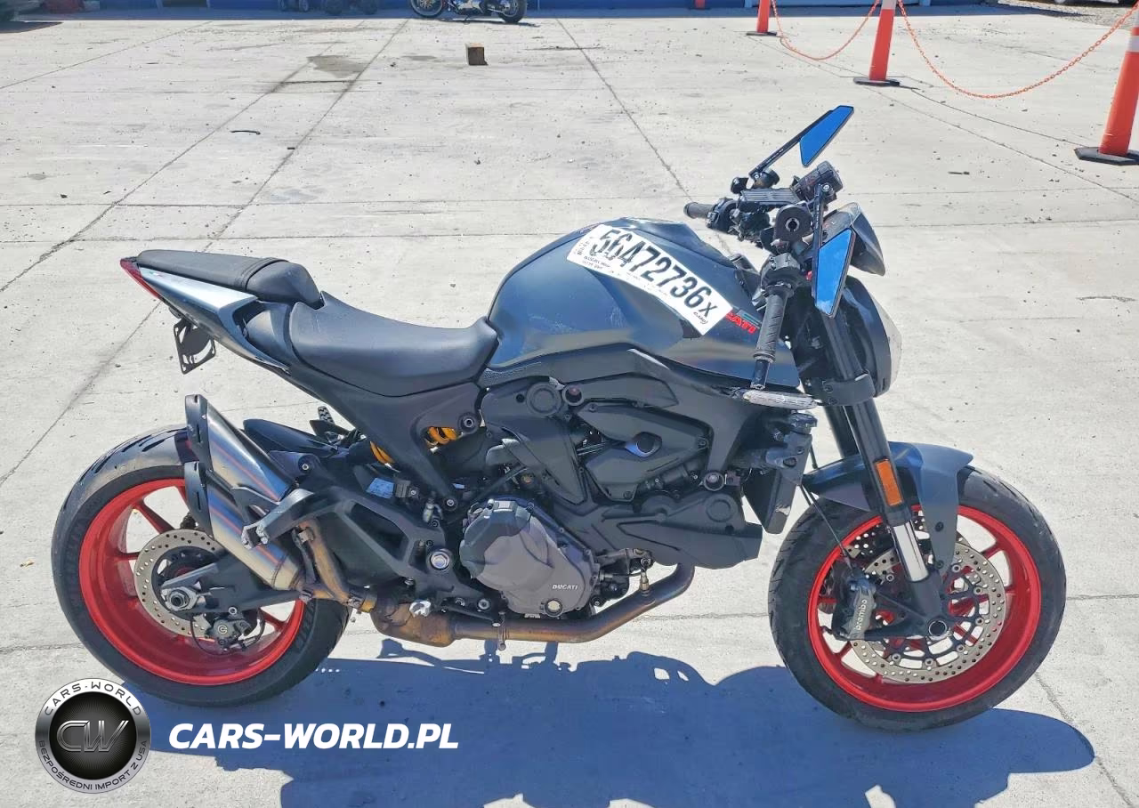2022 Ducati Monster